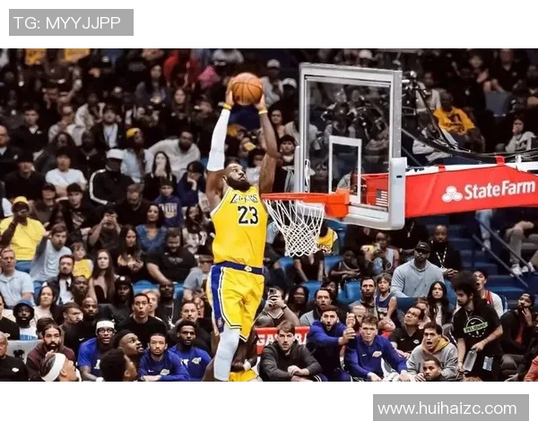 小里弗斯：杜库都能打无球但詹姆斯打不了 因而他无法和东里共存